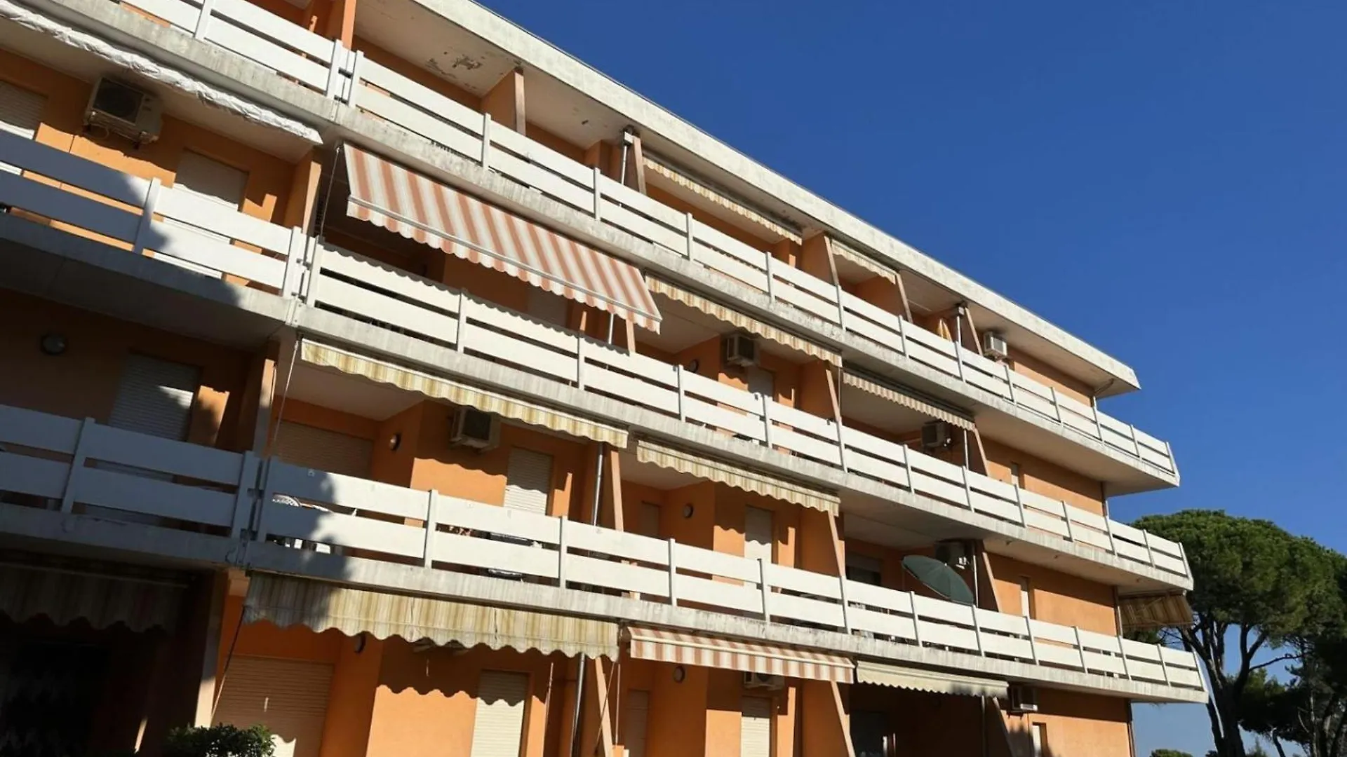Oceanview Apartment With Two Terraces Bibione
